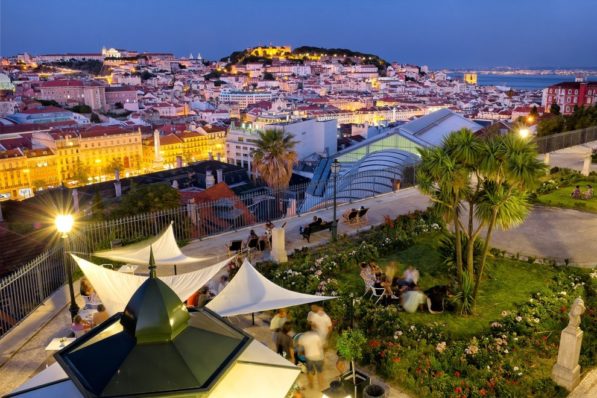 Portekiz - Lizbon'dan bir akşamüstü görünümü